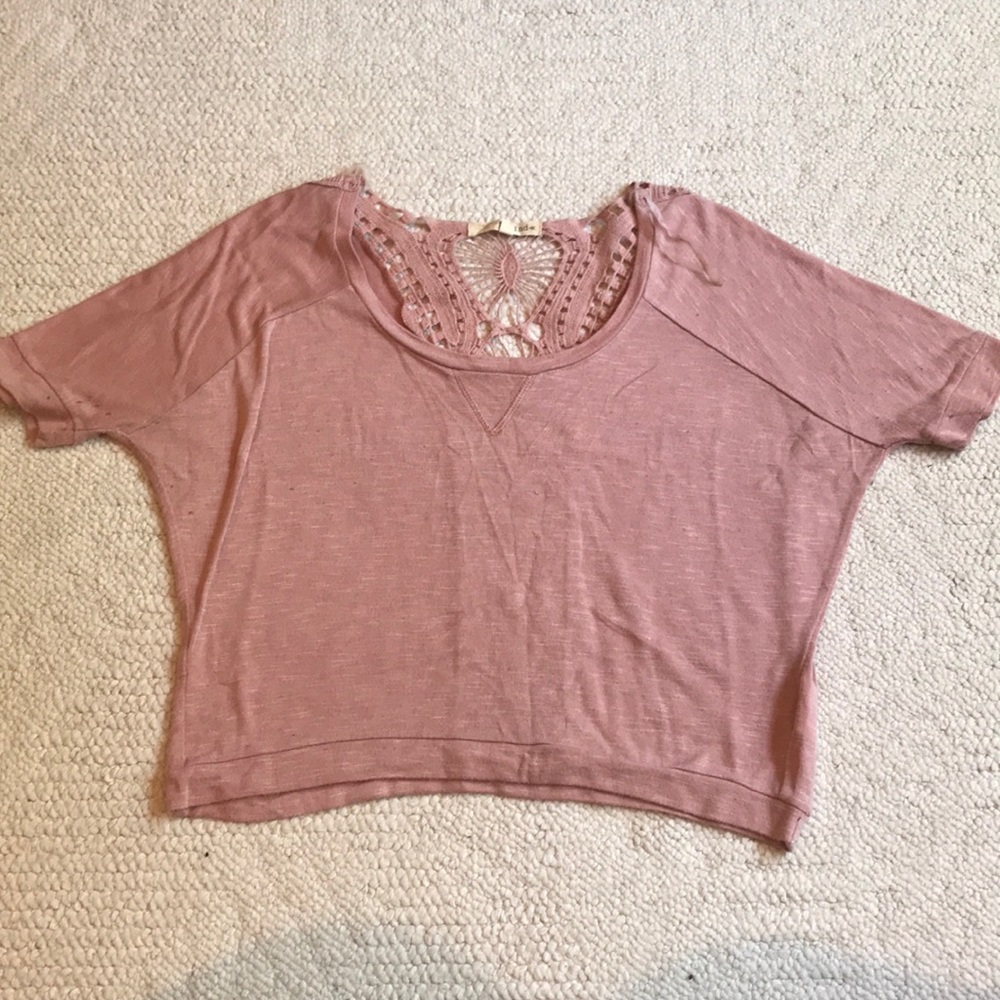 pink shirt
